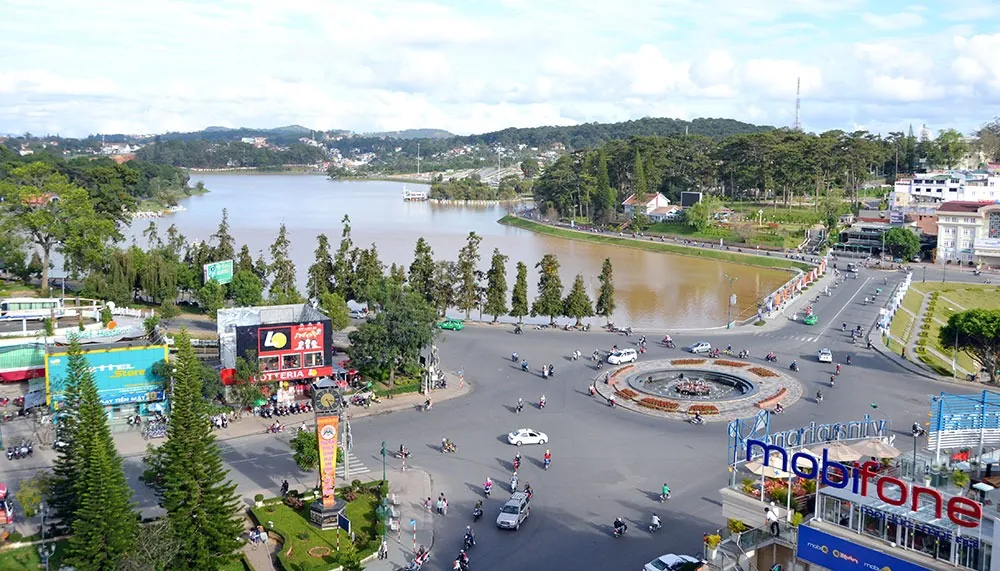TP HỒ CHÍ MÌNH – ĐÀ LẠT THÀNH PHỐ NGÀN HOA